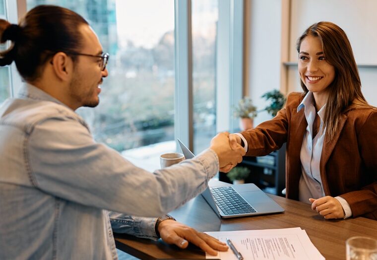 offerte di lavoro trovare lavoro bacheca annunci economia annunci colloqui